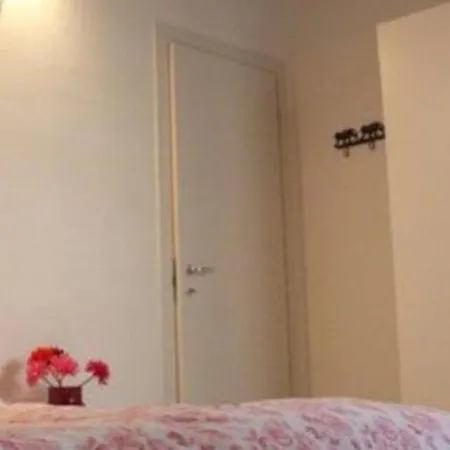 Caseospitali - Caramelli, Bilocale Per 3 In Corte In Centro Storico * Cernusco Sul Naviglio