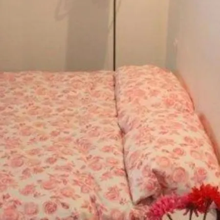 Apartment Caseospitali - Caramelli, Bilocale Per 3 In Corte In Centro Storico Cernusco Sul Naviglio
