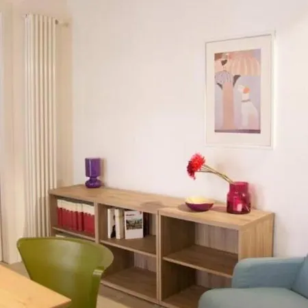Caseospitali - Caramelli, Bilocale Per 3 In Corte In Centro Storico Apartment *